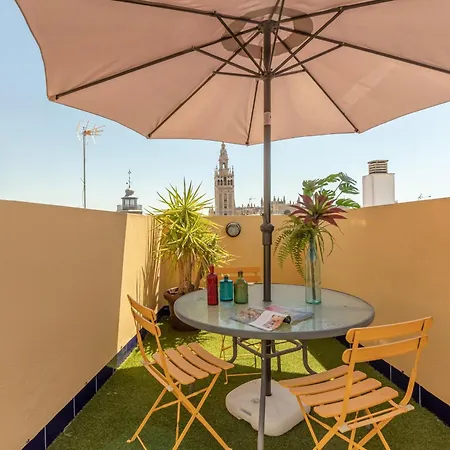Green-apartments Giralda Views *